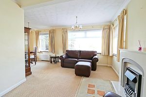 Living Room- click for photo gallery
